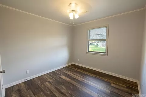 Bedroom - 206 E Spring St, Ola, AR 72853 photo 4 of 4