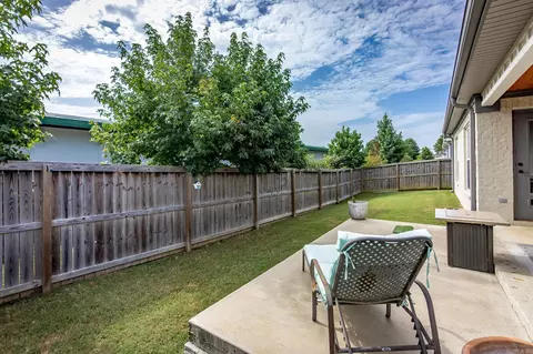 Exterior - 1755 Hobbiton Cir, Conway, AR 72032 photo 3 of 7