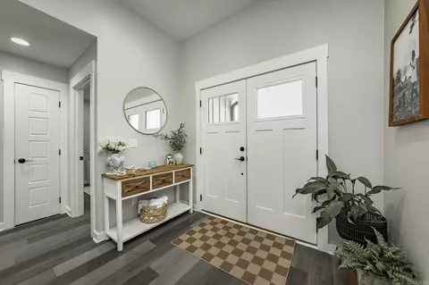 Entry Way - 1755 Hobbiton Cir, Conway, AR 72032 photo 1 of 3