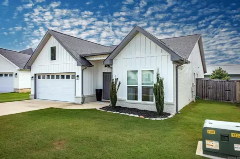 Exterior - 1755 Hobbiton Cir, Conway, AR 72032 photo 7 of 7