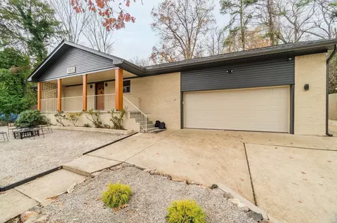 105 Carney St, Hot Springs National Park, AR 71901