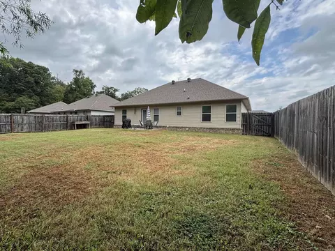 Exterior - 153 Meadow Dr, Beebe, AR 72012 photo 5 of 6