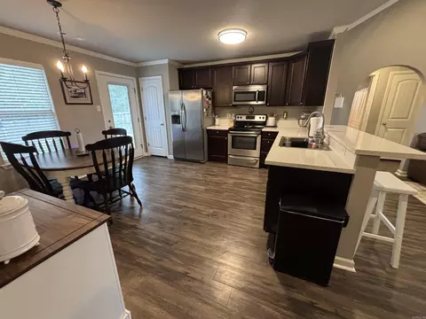 Kitchen - 153 Meadow Dr, Beebe, AR 72012 photo 2 of 2