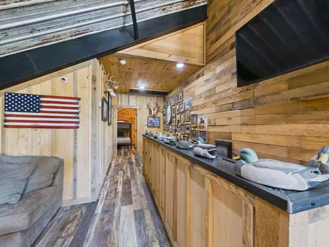 Entry Way - 1021 Hwy 91, Walnut Ridge, AR 72476 photo 5 of 5