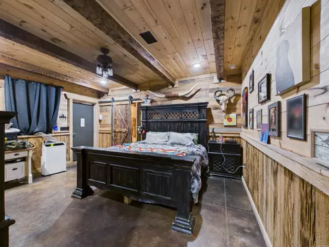 Bedroom - 1021 Hwy 91, Walnut Ridge, AR 72476 photo 1 of 4