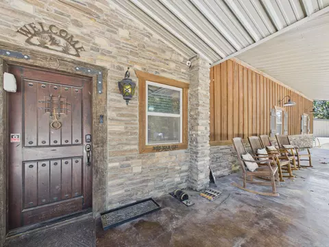 Exterior - 1021 Hwy 91, Walnut Ridge, AR 72476 photo 4 of 9