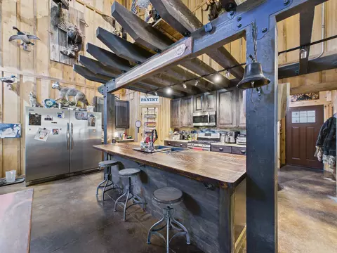 Kitchen - 1021 Hwy 91, Walnut Ridge, AR 72476 photo 2 of 4