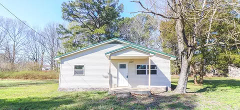 1609 Granger Dr, Jonesboro, AR 72401