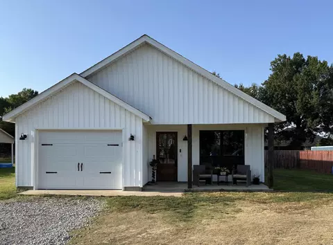 346 Lois Ln, Paragould, AR 72450
