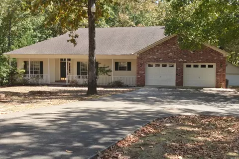 5609 E Partridge Ln, North Little Rock, AR 72118