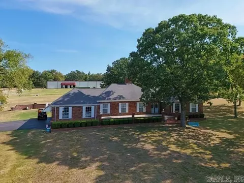 1829 Newport Rd, Batesville, AR 72501
