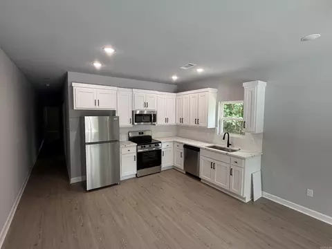 1508 Longview St, Benton, AR 72015 photo 2