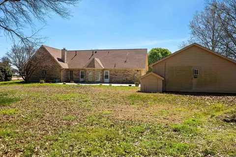 Exterior - 1404 Easy St, Trumann, AR 72472 photo 3 of 9