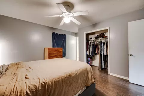 Bedroom - 1320 Sunset Dr, Conway, AR 72032 photo 3 of 7