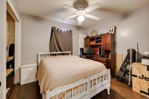 Bedroom - 1320 Sunset Dr, Conway, AR 72032 photo 6 of 7