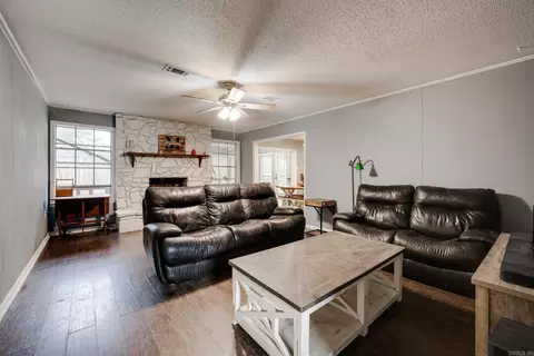 Living - 1320 Sunset Dr, Conway, AR 72032 photo 1 of 2