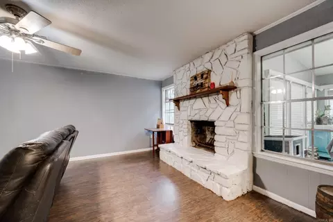 Living - 1320 Sunset Dr, Conway, AR 72032 photo 2 of 2