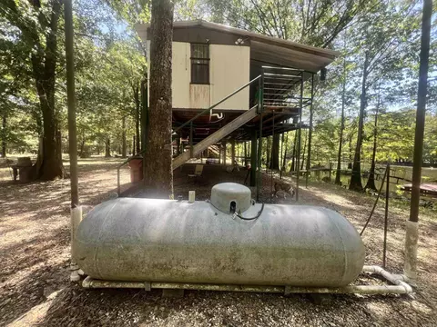 Exterior - 4878 Calhoun 245 Rd, Hampton, AR 71744 photo 4 of 5