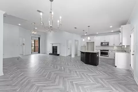 Living - 4035 Newcastle Dr, Conway, AR 72034 photo 4 of 4