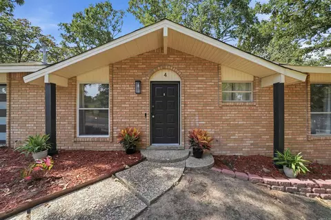 4 Sallisaw Cir, North Little Rock, AR 72116