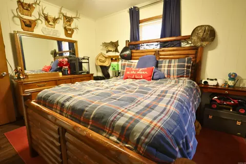 Bedroom - 303 County Road 401, Rector, AR 72461 photo 4 of 5