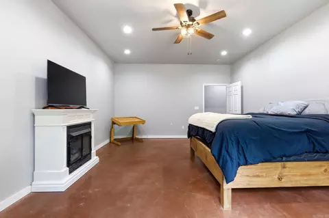 Bedroom - 105 Lamb Park Rd, Lonoke, AR 72086 photo 7 of 8