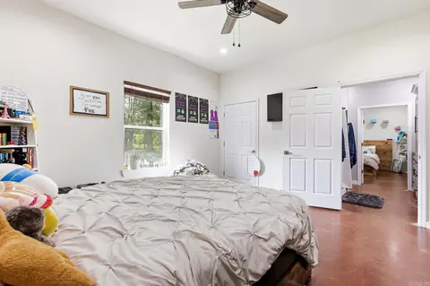 Bedroom - 105 Lamb Park Rd, Lonoke, AR 72086 photo 1 of 8
