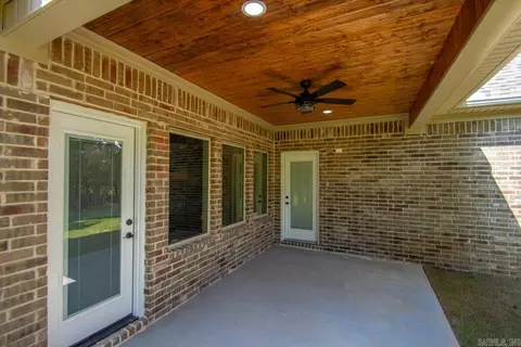 Exterior - 2115 Sable Oaks, Bryant, AR 72022 photo 9 of 9