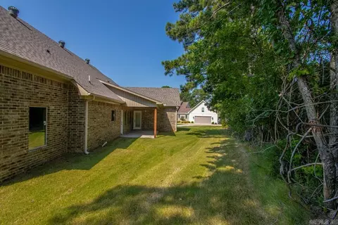Exterior - 2115 Sable Oaks, Bryant, AR 72022 photo 6 of 9