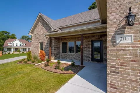 Exterior - 2115 Sable Oaks, Bryant, AR 72022 photo 4 of 9