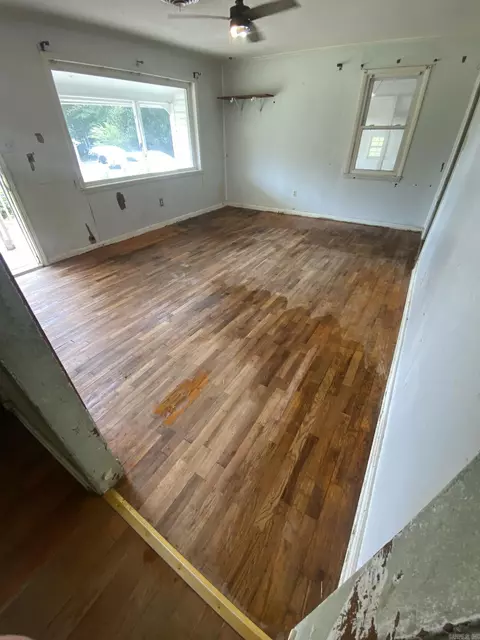 Living - 343 Kight Rd, Malvern, AR 72104 photo 1 of 1
