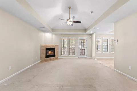 Living - 1685 Nuthatch Cir, Conway, AR 72034 photo 1 of 4
