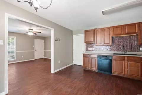 Living - 128 Eve Ln, Conway, AR 72034 photo 4 of 4