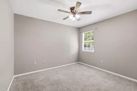 Bedroom - 128 Eve Ln, Conway, AR 72034 photo 3 of 4
