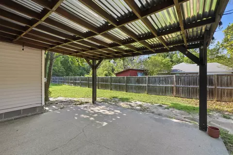 Exterior - 128 Eve Ln, Conway, AR 72034 photo 6 of 11