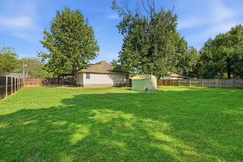 Exterior - 128 Eve Ln, Conway, AR 72034 photo 8 of 11