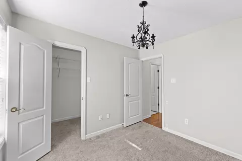 Bedroom - 1670 Nuthatch Cir, Conway, AR 72034 photo 4 of 4