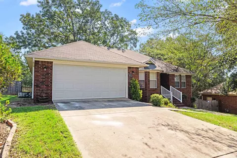 Exterior - 1670 Nuthatch Cir, Conway, AR 72034 photo 2 of 7
