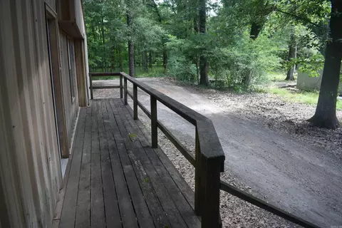Exterior - 70 Greenhead Ln, Altheimer, AR 72004 photo 4 of 6