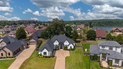 View/Area - 6845 Hilo Ave, Benton, AR 72019 photo 2 of 7