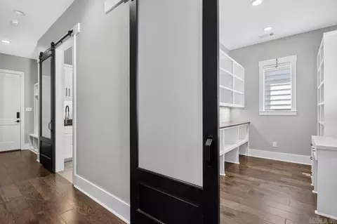 Entry Way - 6845 Hilo Ave, Benton, AR 72019 photo 3 of 3