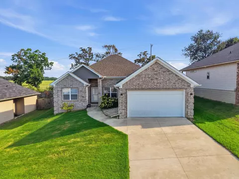 1720 Whitehaven Dr, Sherwood, AR 72120