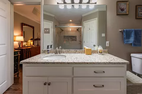 Bath - 17 Robin Ln, Cabot, AR 72023 photo 1 of 5