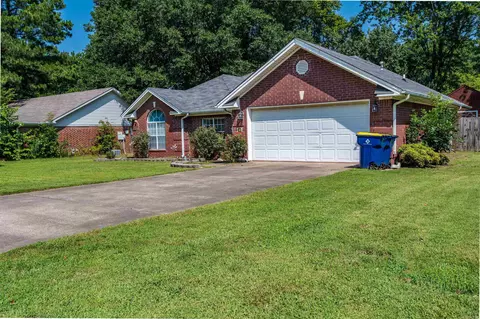 Exterior - 17 Robin Ln, Cabot, AR 72023 photo 3 of 6
