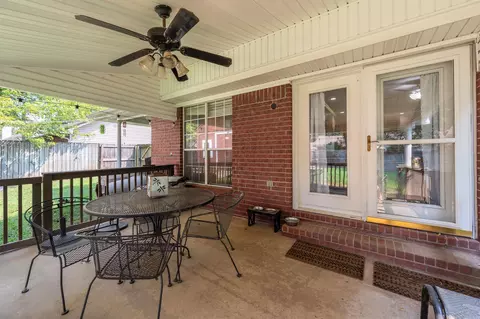 Exterior - 17 Robin Ln, Cabot, AR 72023 photo 4 of 6