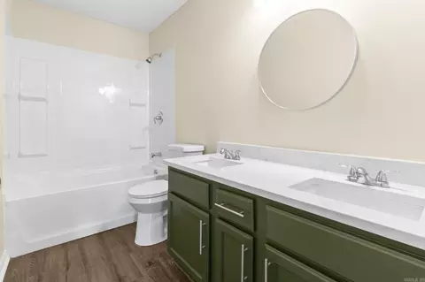 Bath - 12902 Carousel Dr, Alexander, AR 72002 photo 3 of 3