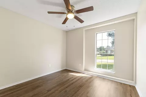 Bedroom - 12902 Carousel Dr, Alexander, AR 72002 photo 5 of 10