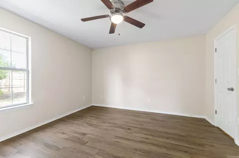 Bedroom - 12902 Carousel Dr, Alexander, AR 72002 photo 4 of 10