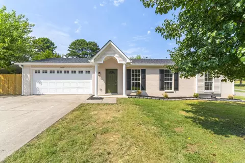 Exterior - 12902 Carousel Dr, Alexander, AR 72002 photo 2 of 10