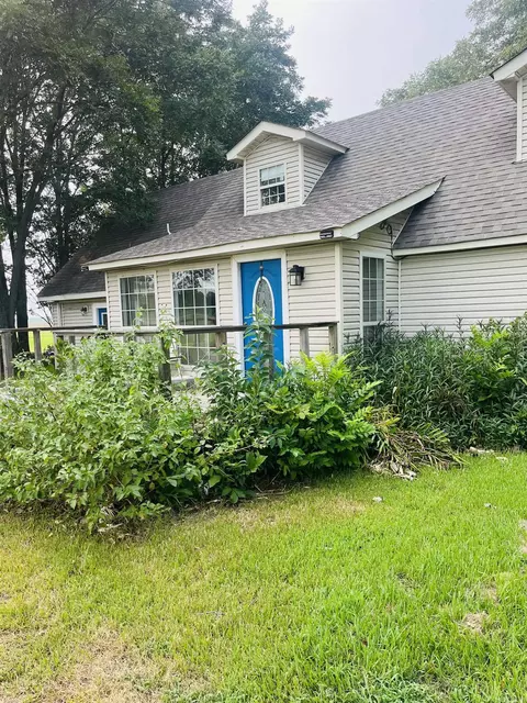 2027 E 82 Hwy, Hamburg, AR 71646